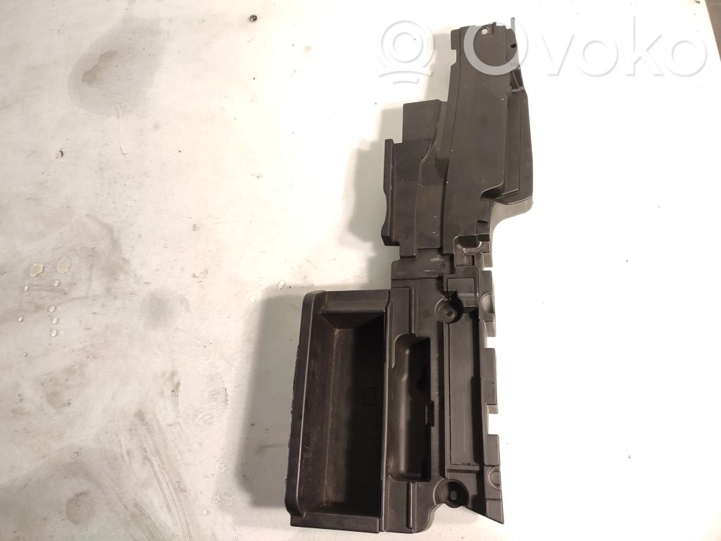 BMW 5 E60 E61 Autres éléments garniture de coffre 