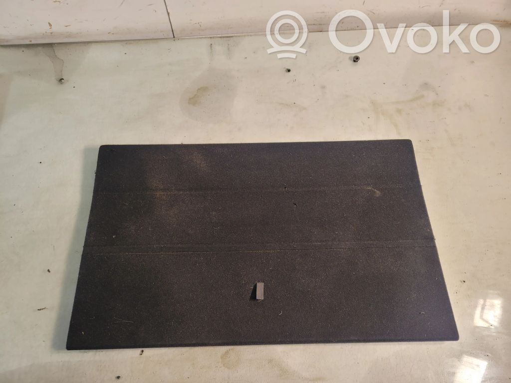 Hyundai i30 Revestimiento de alfombra del suelo del maletero/compartimento de carga 