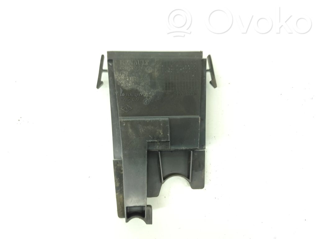Renault Trafic III (X82) Tapa de caja de fusibles 
