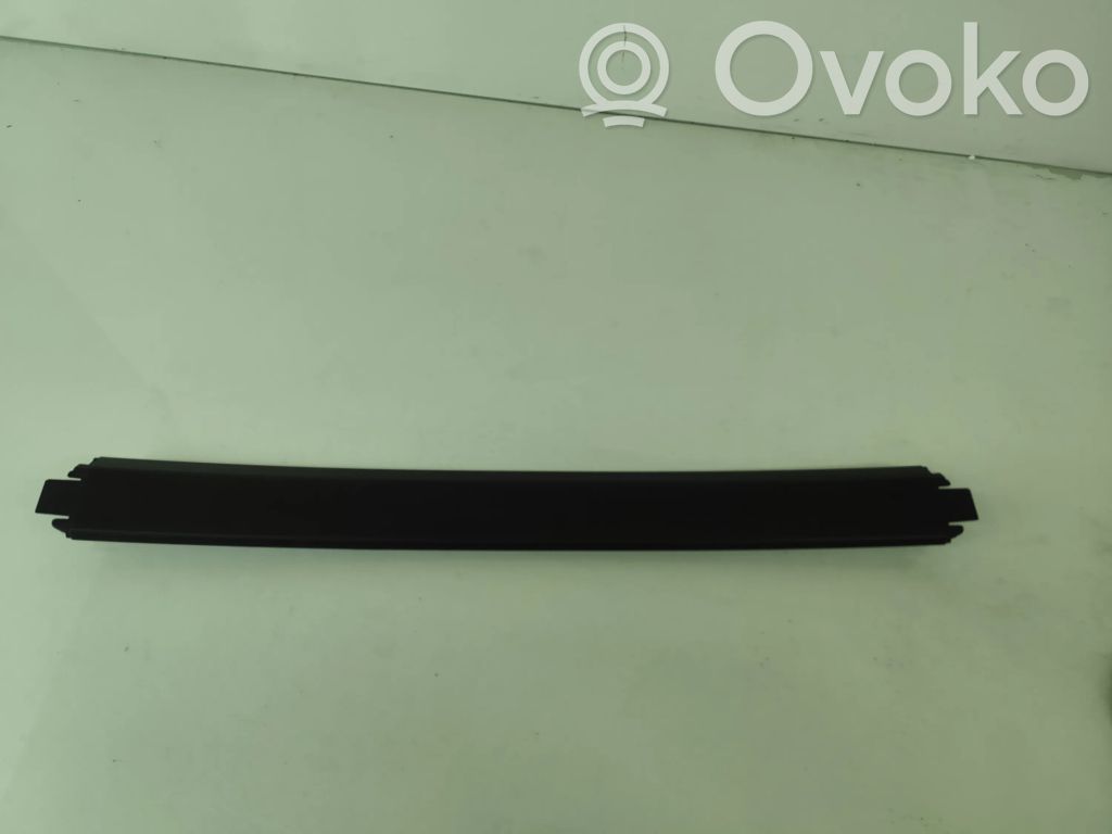 BMW 3 E90 E91 Tailgate/trunk upper cover trim 