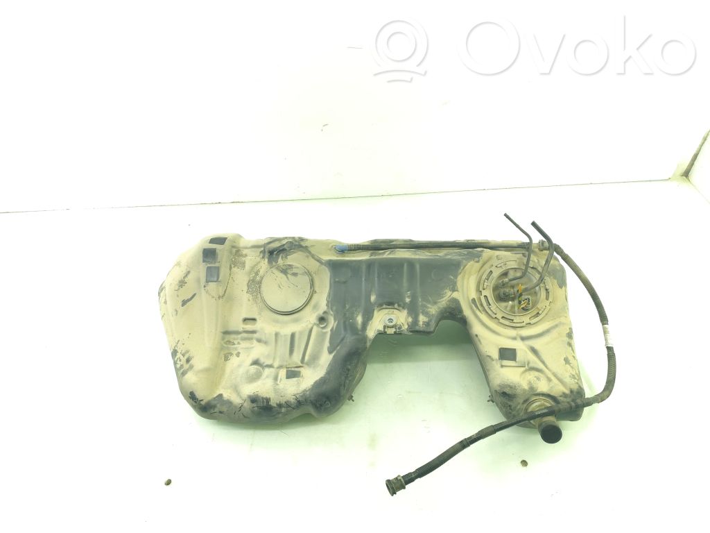 BMW 3 F30 F35 F31 Zbiornik paliwa 