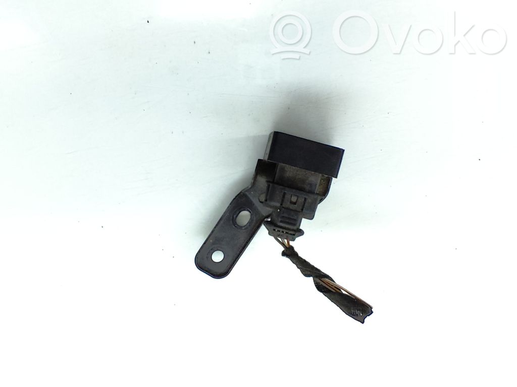 Opel Astra J Airbag deployment crash/impact sensor 