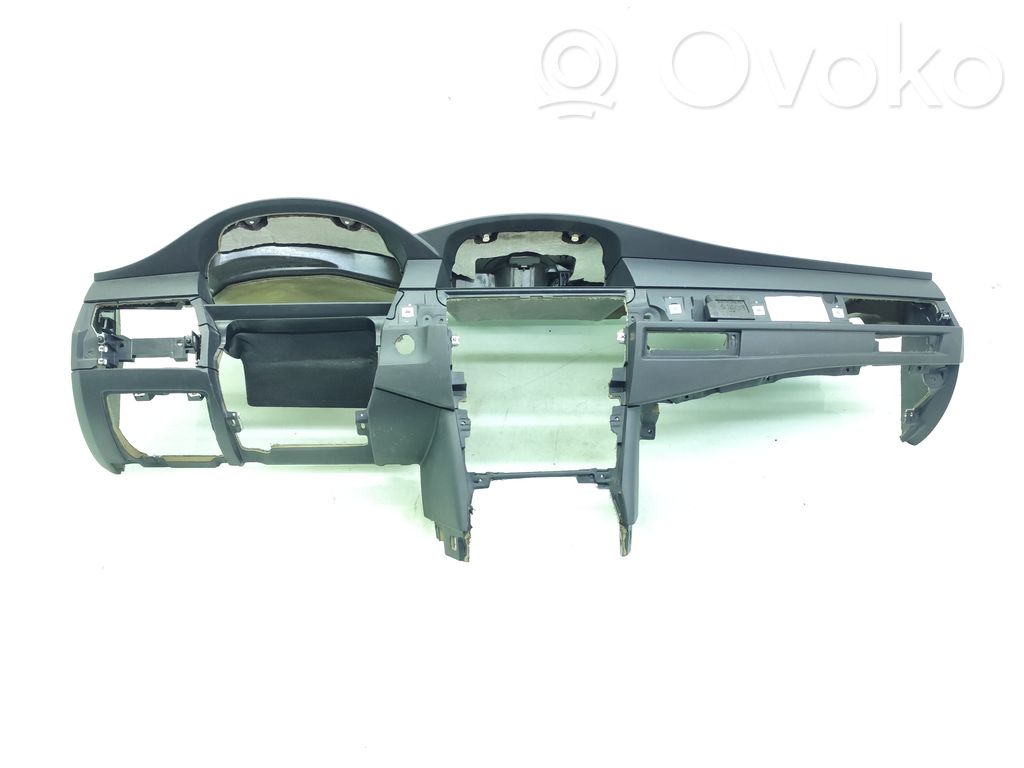 BMW 5 E60 E61 Panelė 