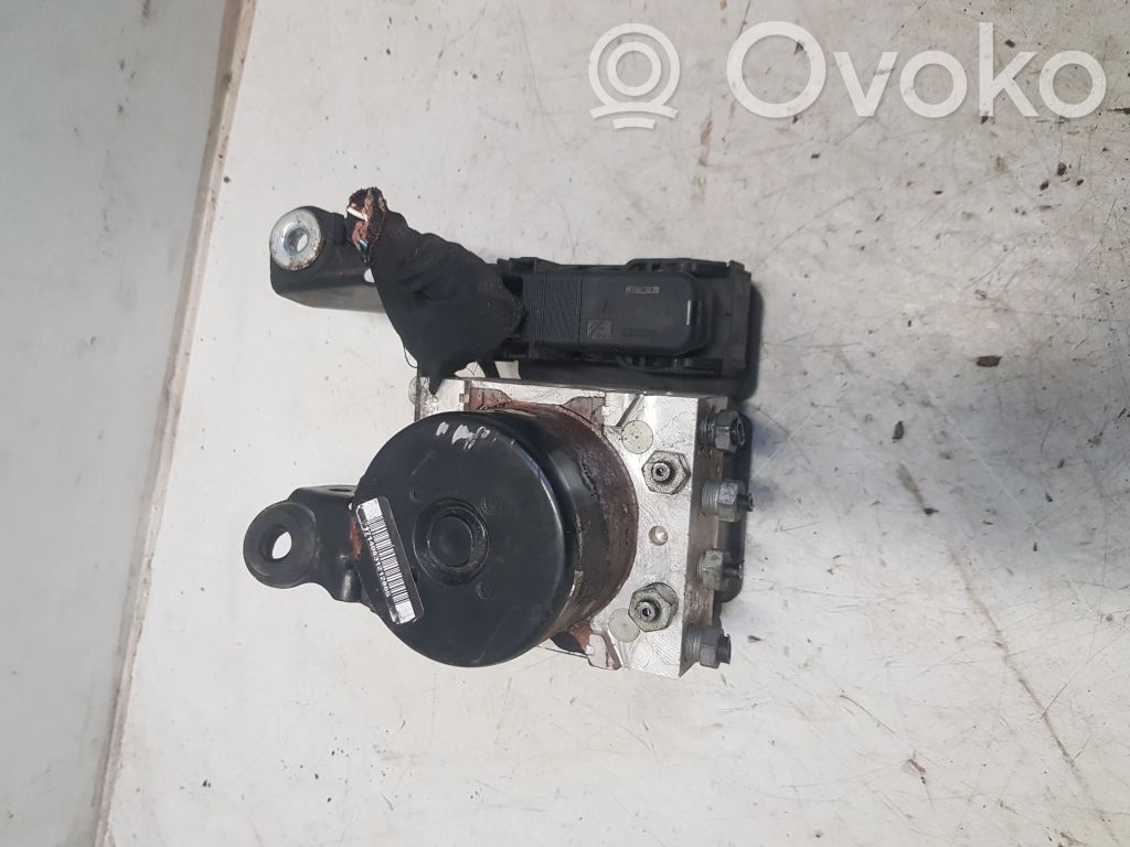 Volvo V70 ABS Blokas 
