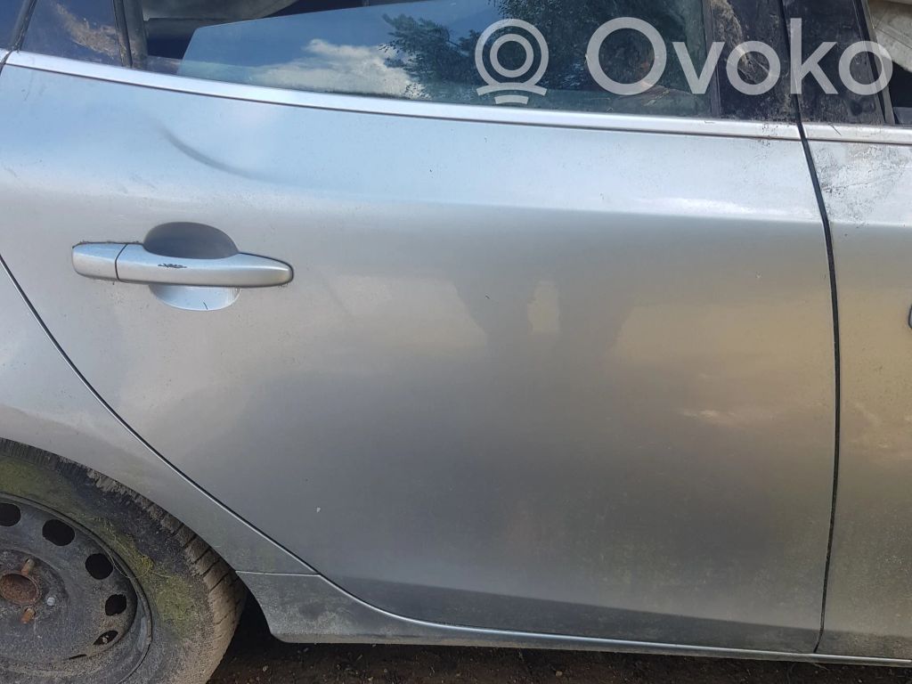 Rear door