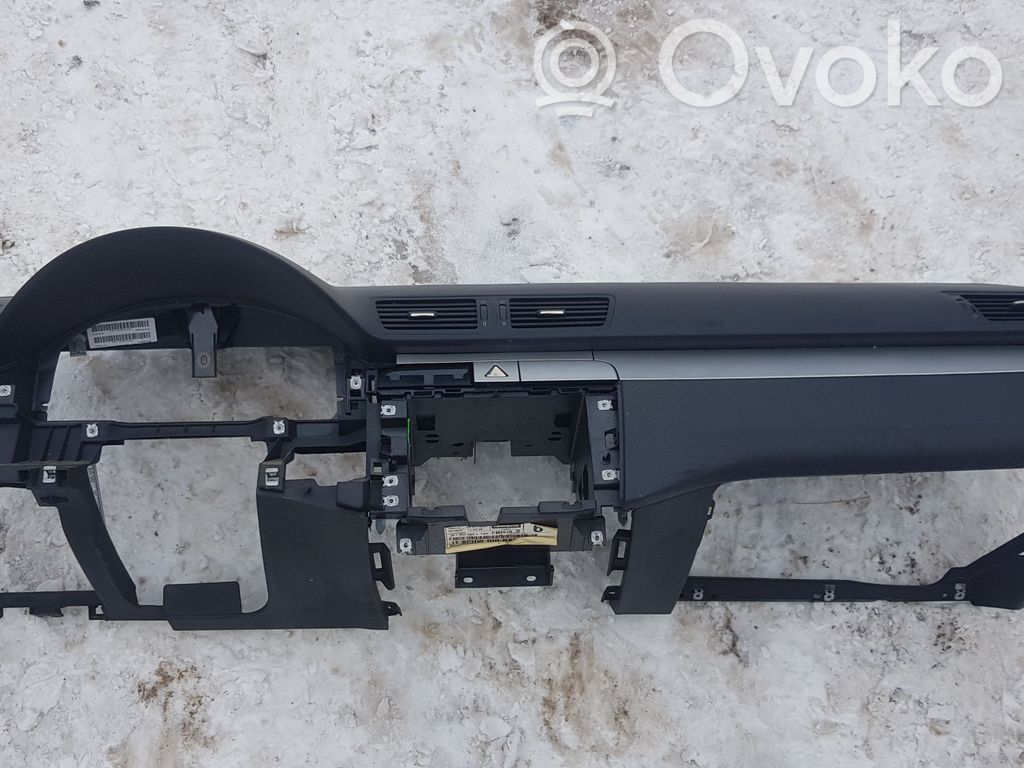 Volkswagen PASSAT CC Dashboard 