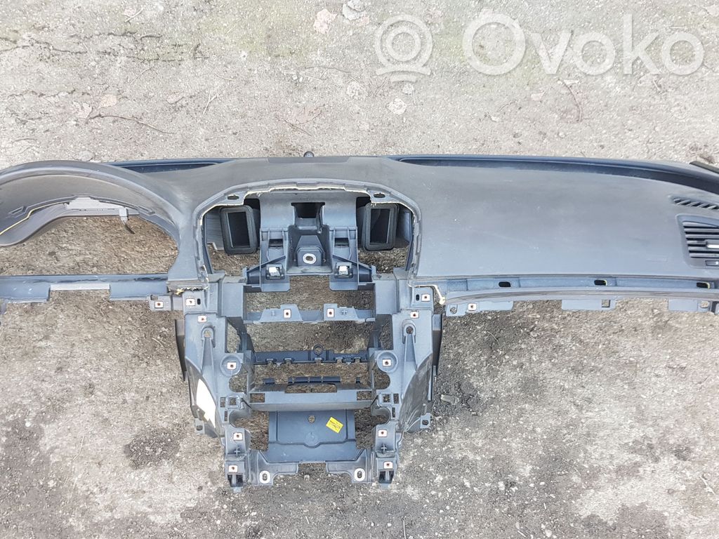 Opel Insignia A Панель 