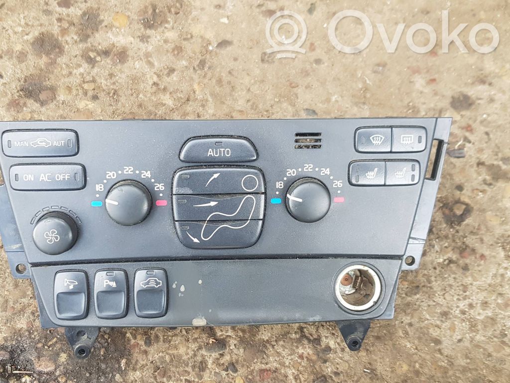 Volvo V70 Climate control unit 