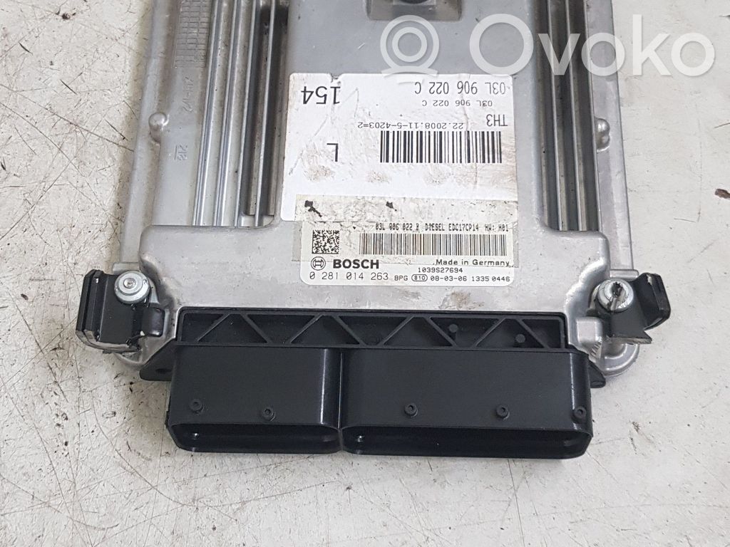 Audi A4 S4 B8 8K Engine control unit/module 