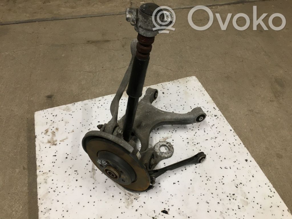 Audi A4 S4 B8 8K Zwrotnica koła tylnego 