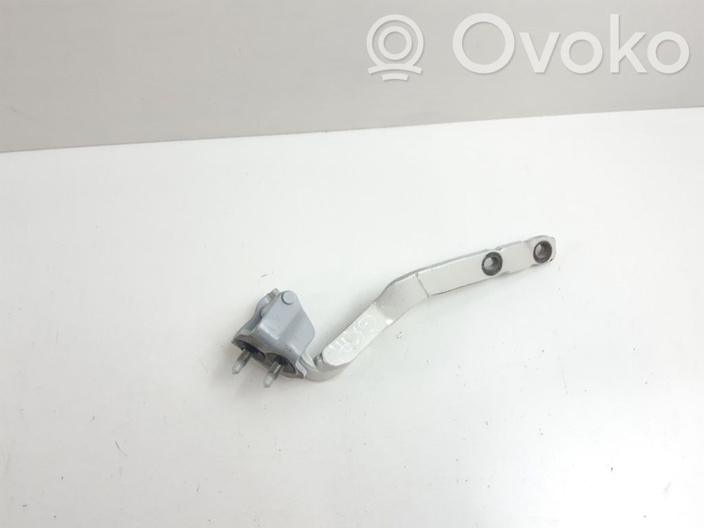 Audi A1 Tailgate/trunk/boot hinge 