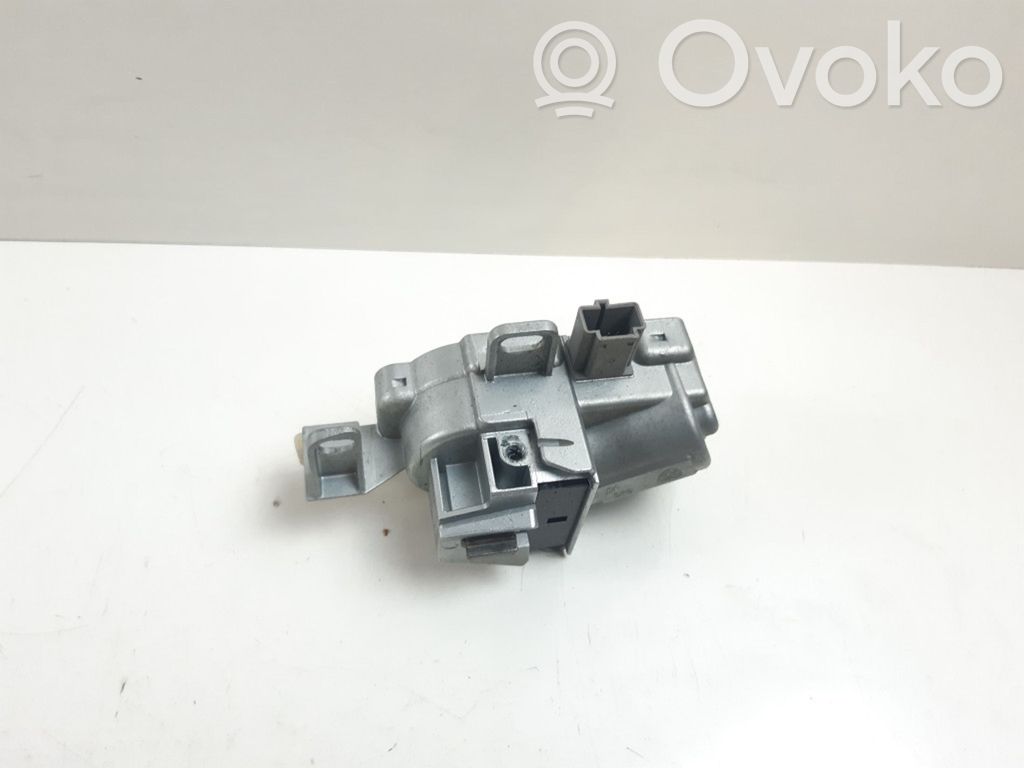 Volvo V40 Steering wheel lock 