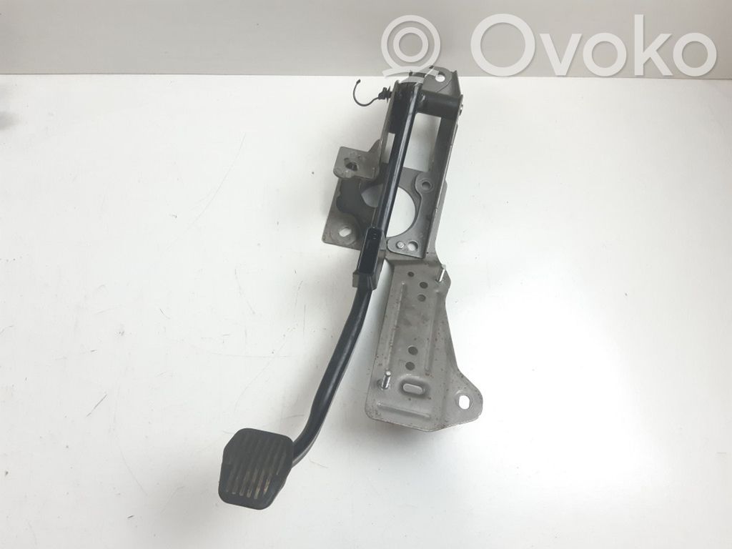 Volvo V40 Brake pedal 