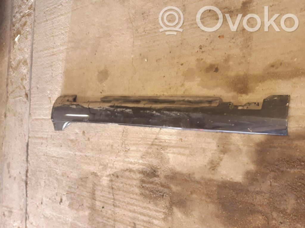 Volvo V40 Slenkstis 