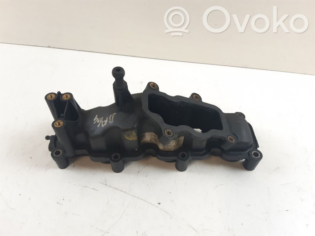 Audi A4 S4 B8 8K Kolektorius įsiurbimo 