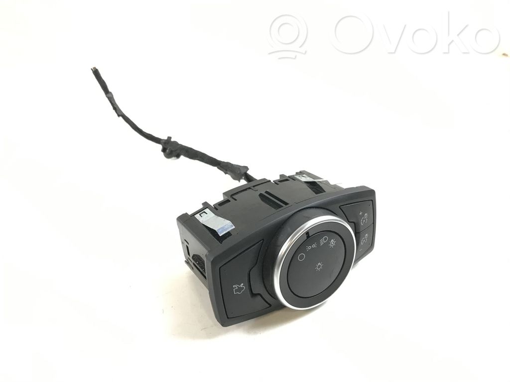 Ford Focus Light switch 