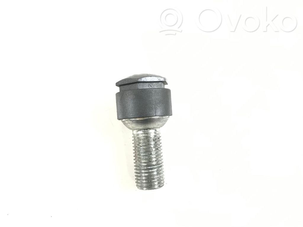 Audi A4 S4 B9 Tuercas/tornillos 