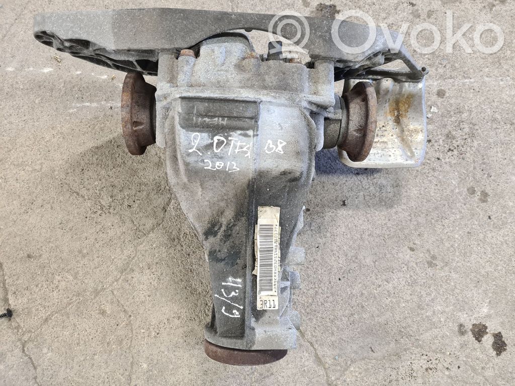 Audi A4 S4 B8 8K Galinis reduktorius 