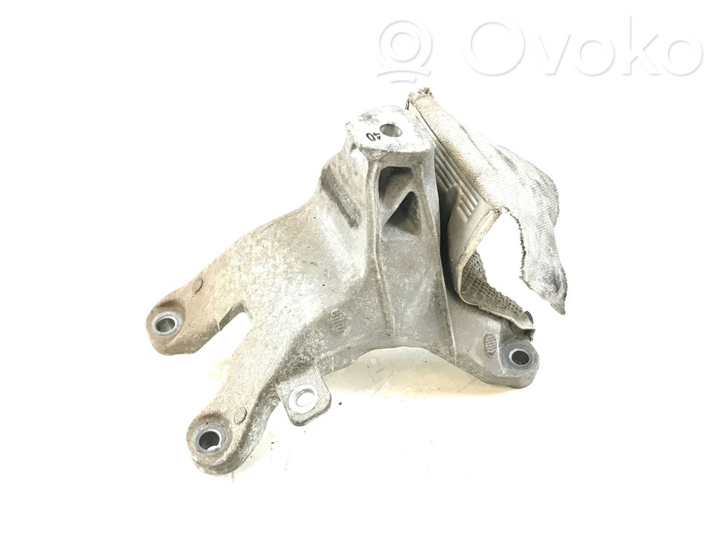 Audi A5 8T 8F Engine mounting bracket 