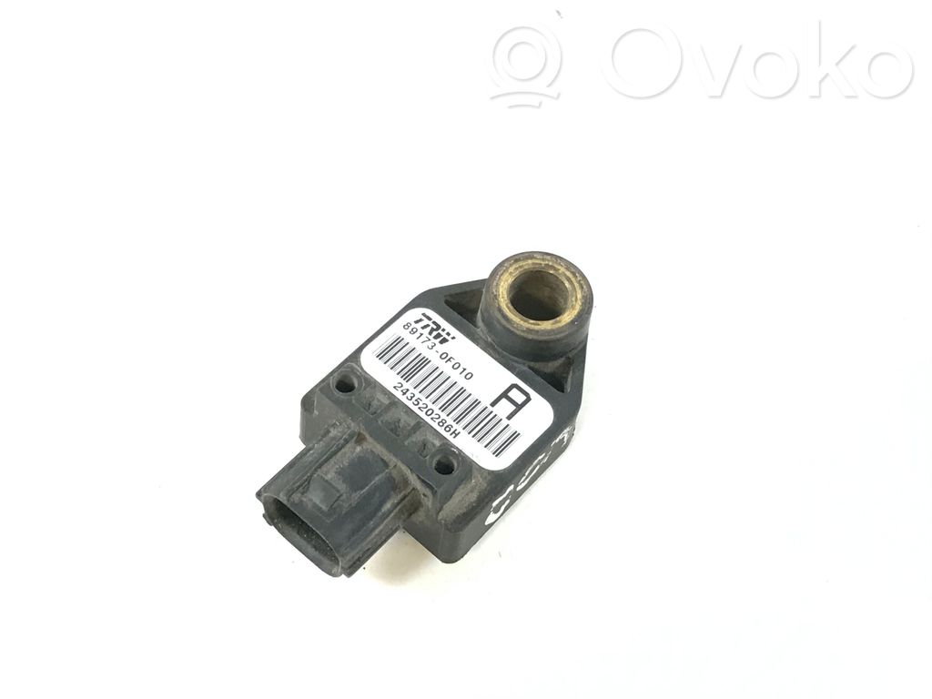 Toyota Corolla Verso AR10 Airbagsensor Crashsensor Drucksensor 