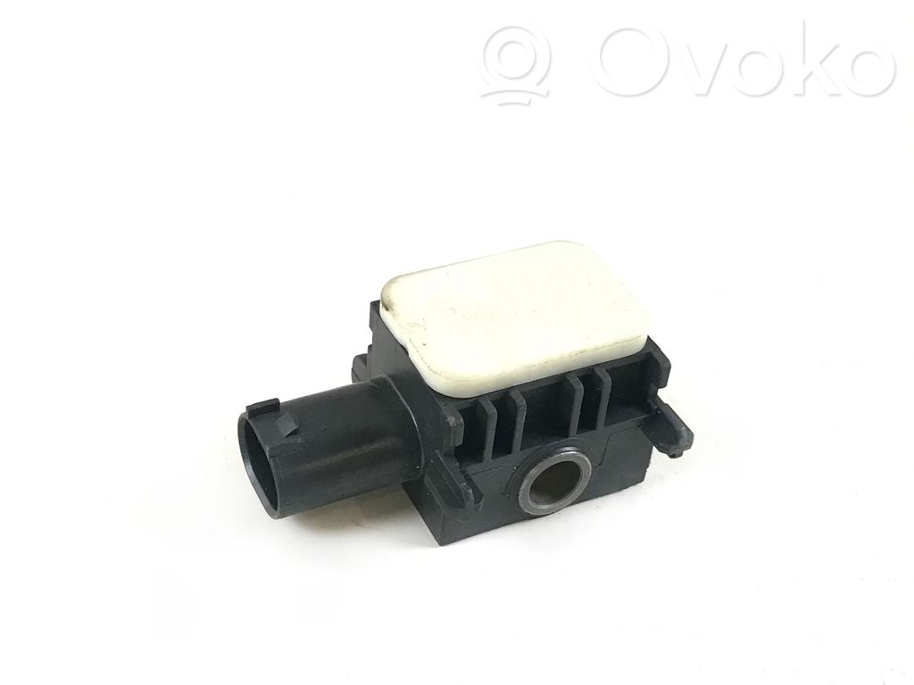 Mercedes-Benz ML W164 Airbag deployment crash/impact sensor 