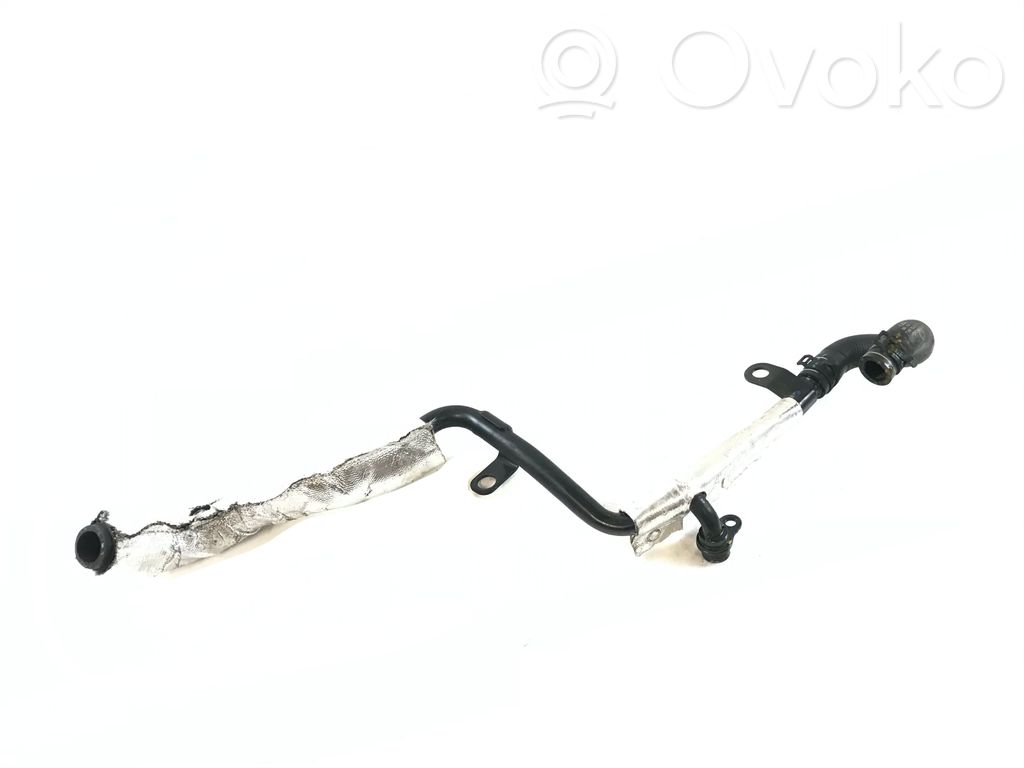 Audi A4 S4 B9 Przewód / Wąż chłodnicy 