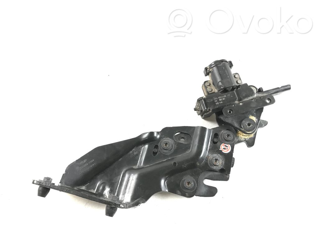 Ford B-MAX Sliding door lower roller guide/hinge 