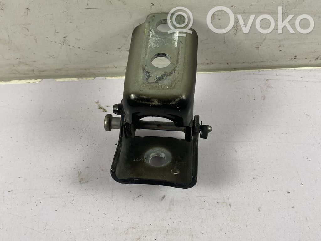 Peugeot 508 Front door upper hinge 