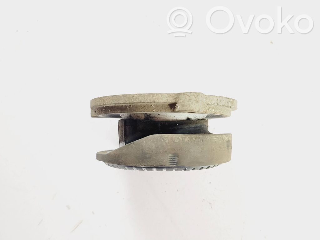 Volvo S90, V90 Front upper strut mount 