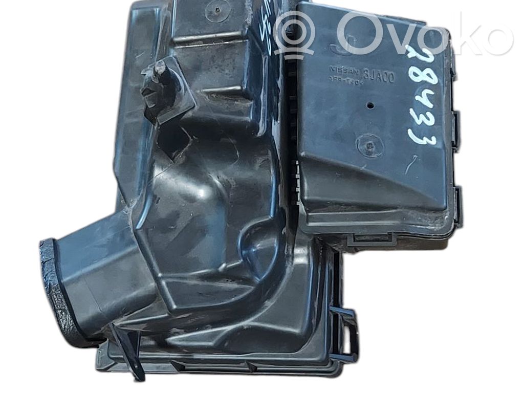 Nissan Pathfinder R52 Air filter box 
