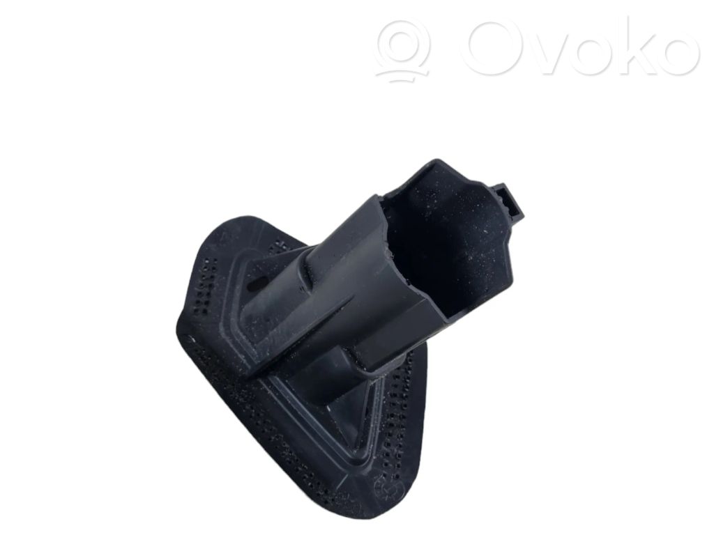 Skoda Superb B8 (3V) Support de buse de lave-phares 