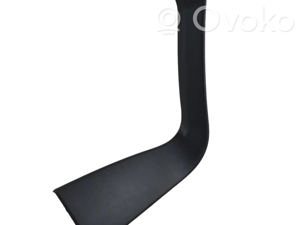 Volvo XC90 Tailgate trim 
