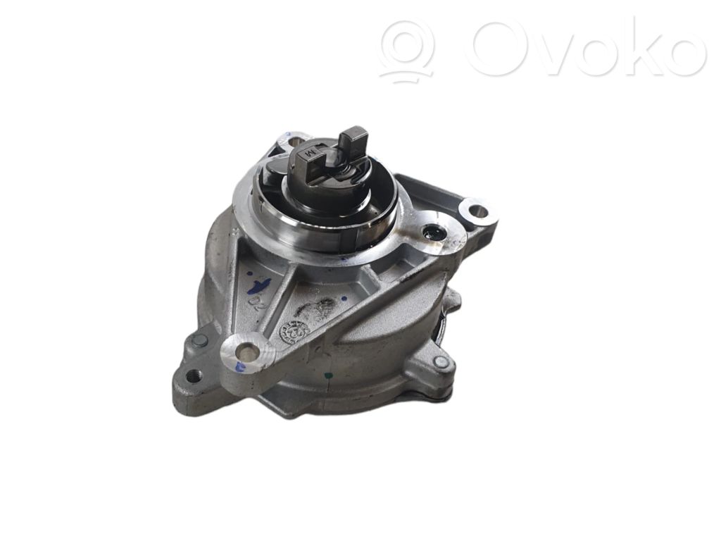Volvo XC90 Vacuum pump 