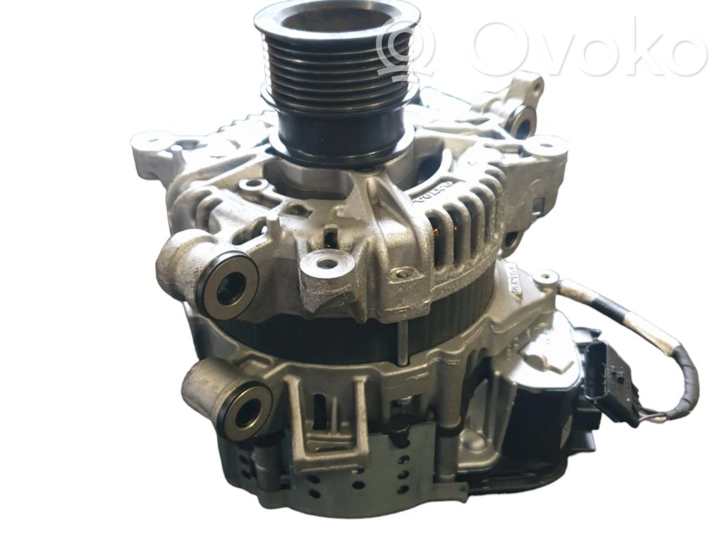 Volvo XC90 Ģenerators 