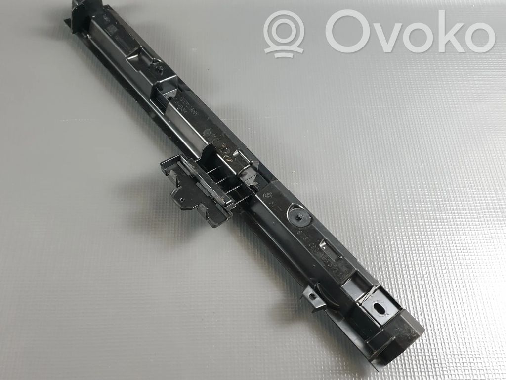 BMW i4 Sill supporting ledge 