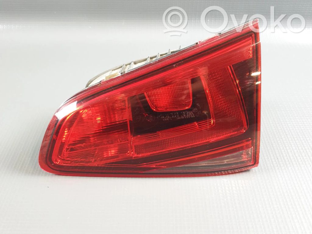 Volkswagen Golf VII Lampy tylnej klapy bagażnika 
