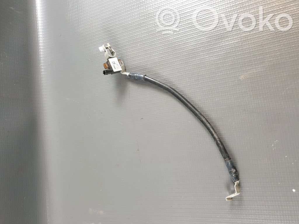BMW i4 Negative earth cable (battery) 