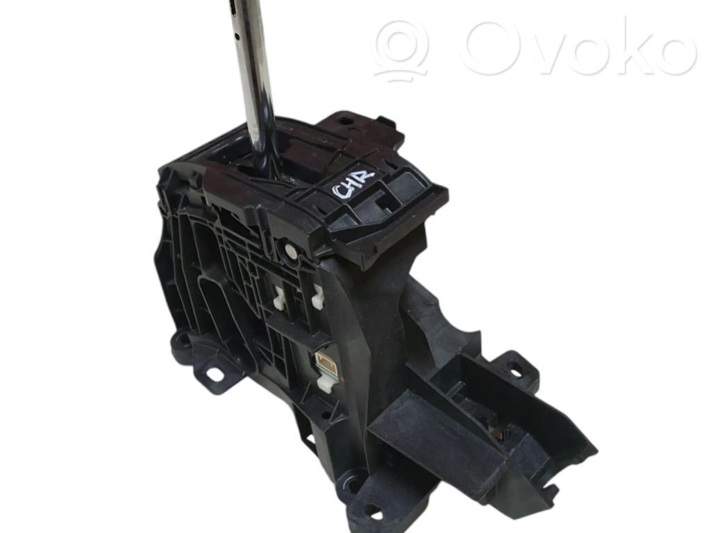 Toyota C-HR I Gear shifter/selector 
