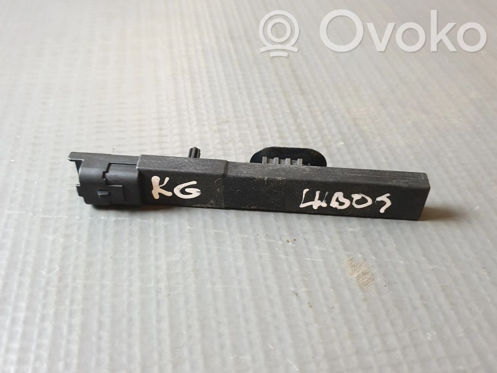 Peugeot Traveller Keyless system antenna 