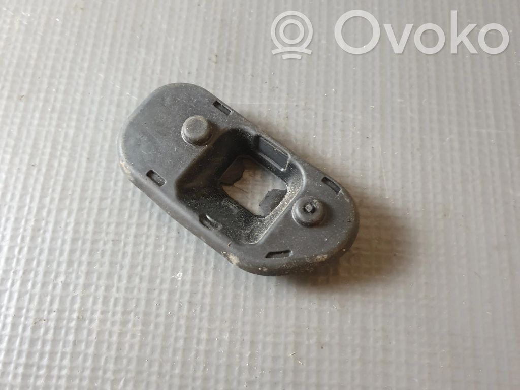 Ford Ecosport Ogranicznik drzwi tylnych 