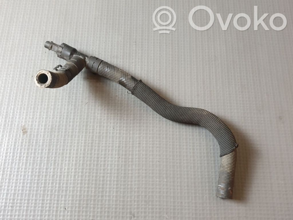 Volkswagen Golf VII Tuyau d'alimentation conduite de carburant 