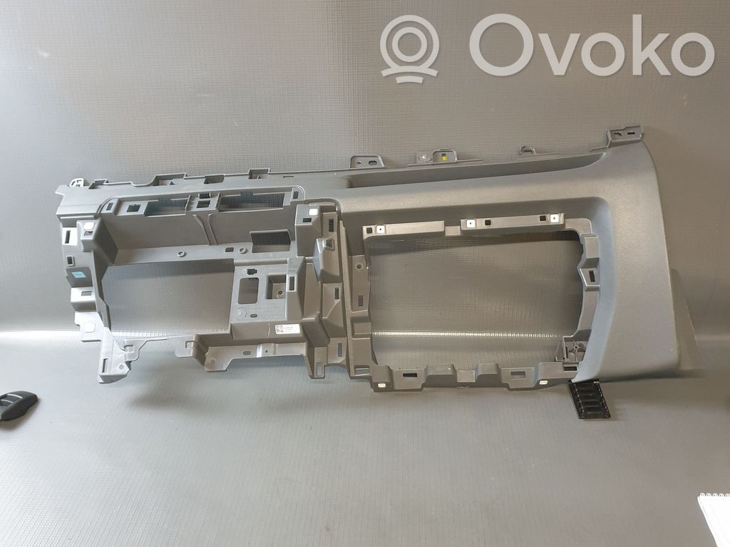 Toyota Proace Dashboard center trim panel 
