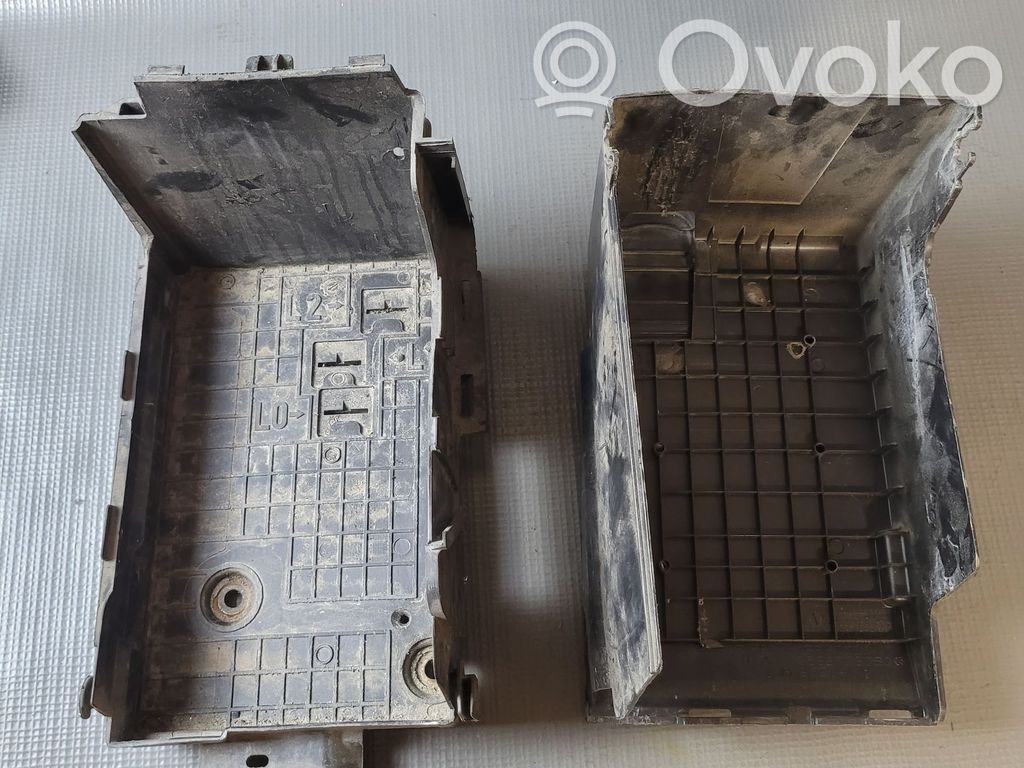 Peugeot 208 I Saugiklių blokas 