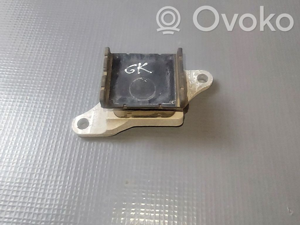 Volvo XC60 Rear coil spring rubber mount 