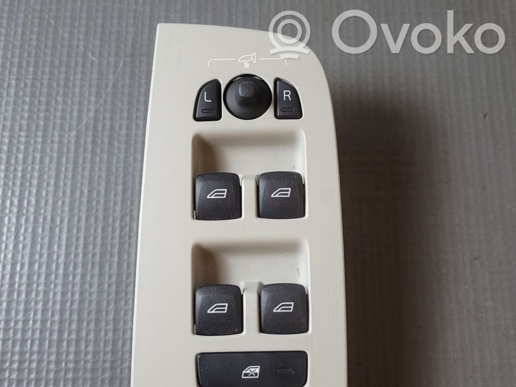 Volvo XC60 Electric window control switch 