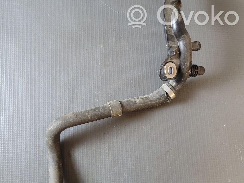 Volvo XC60 Engine coolant pipe/hose 