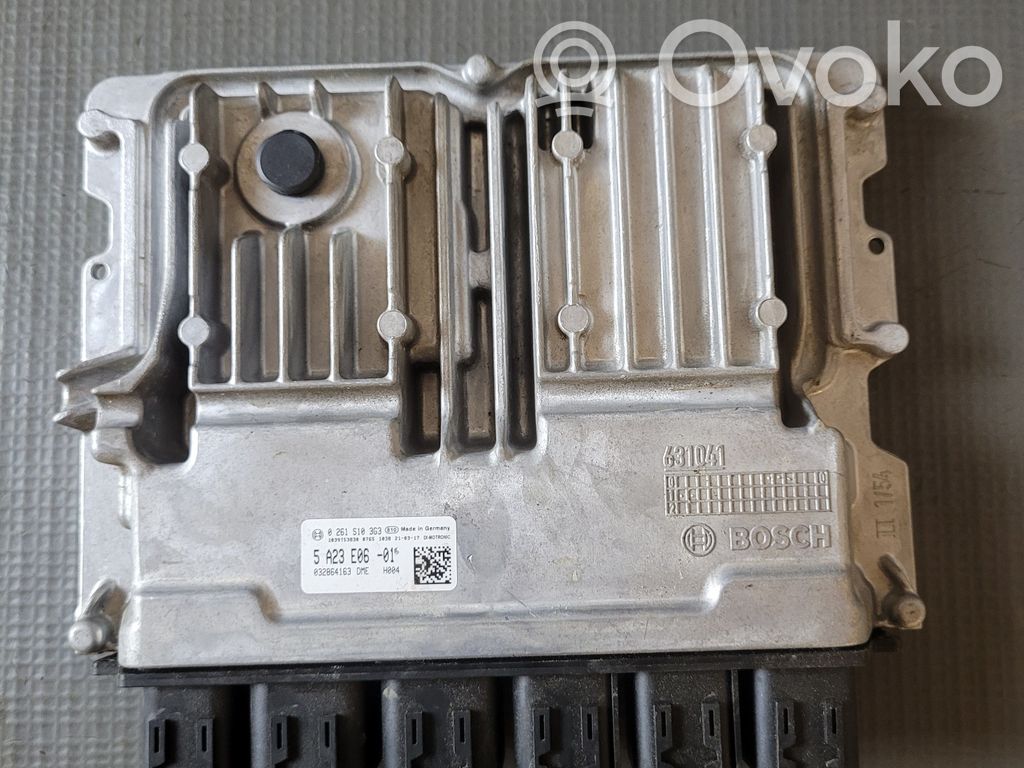BMW 5 G30 G31 G38 Engine control unit/module 