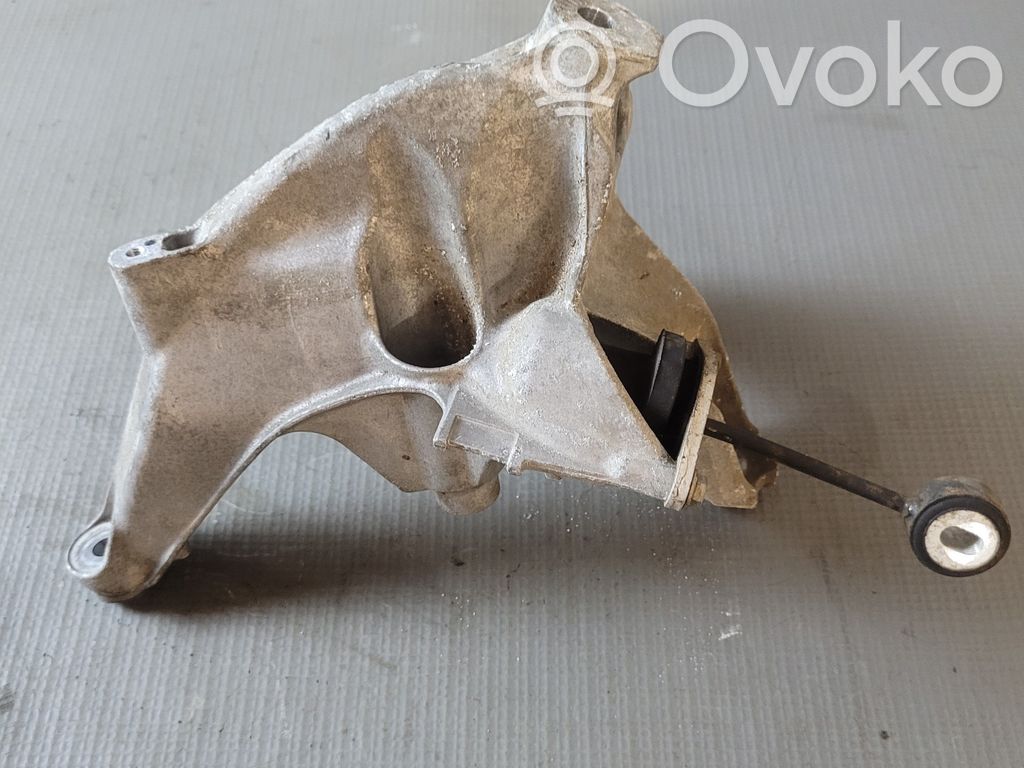 Audi Q5 SQ5 FY Engine mounting bracket 