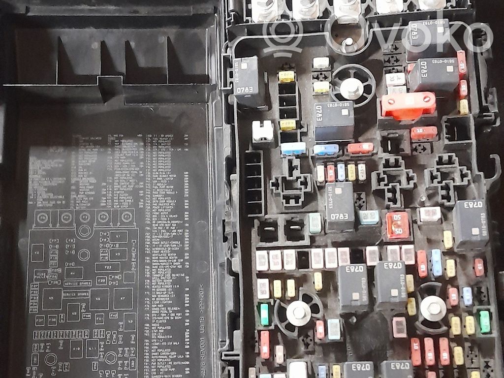 Jeep Cherokee Fuse module 