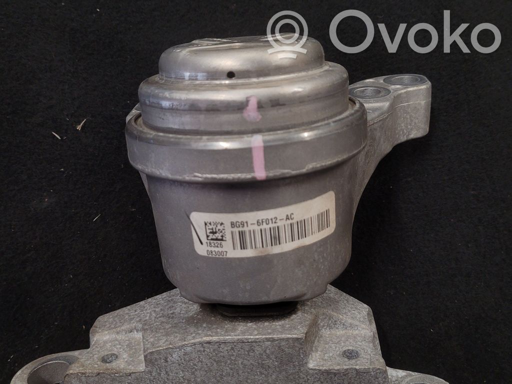 Ford Fusion II Engine mount bracket 